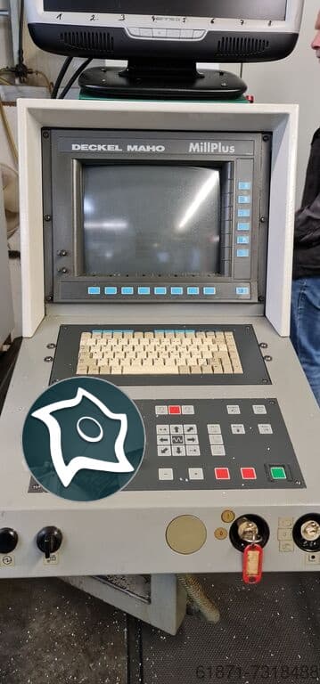 Вертикально-фрезерный станок с ЧПУ Deckel Maho DMU 50 T 3+2-ID16689