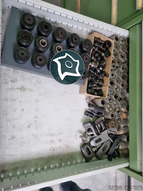 Вертикально-фрезерный станок с ЧПУ Deckel Maho DMU 50 T -ID16670