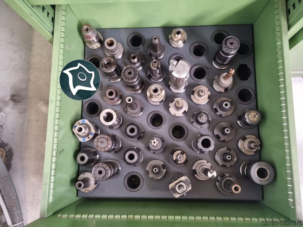 Вертикально-фрезерный станок с ЧПУ Deckel Maho DMU 50 T -ID16670