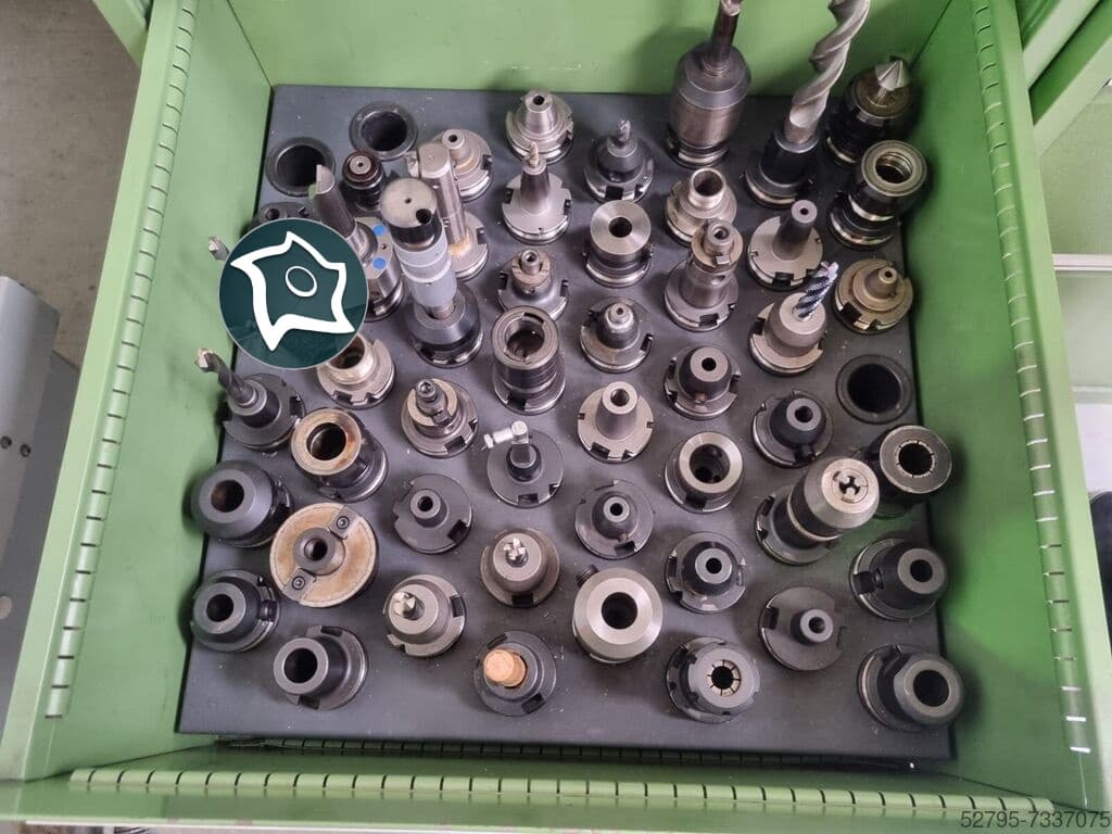 Вертикально-фрезерный станок с ЧПУ Deckel Maho DMU 50 T -ID16670