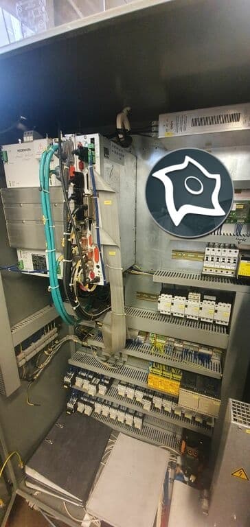 Вертикально-фрезерный станок с ЧПУ DECKEL MAHO DMU 50 T-ID15513