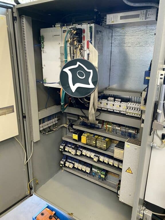 Вертикально-фрезерный станок с ЧПУ Deckel Maho DMU 50 T-ID15914