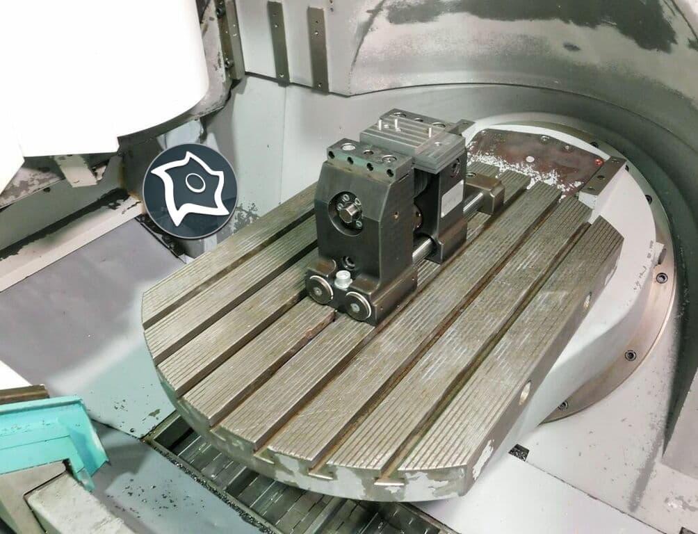 Вертикально-фрезерный станок с ЧПУ Deckel Maho DMU 70 V-ID15103