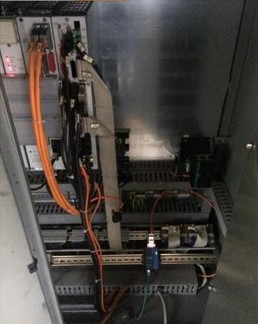 Вертикально-фрезерный станок с ЧПУ Deckel Maho DMU 80 E-ID16068