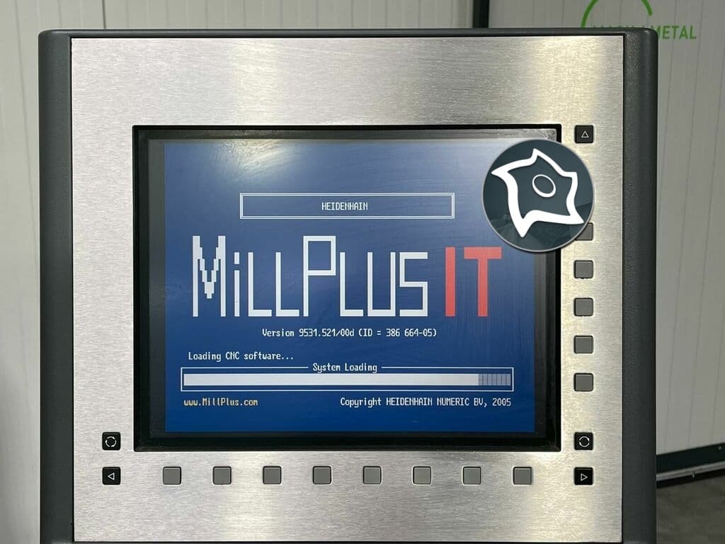 Вертикально-фрезерный станок с ЧПУ DMG DECKEL MAHO DMU 50 T-ID15443