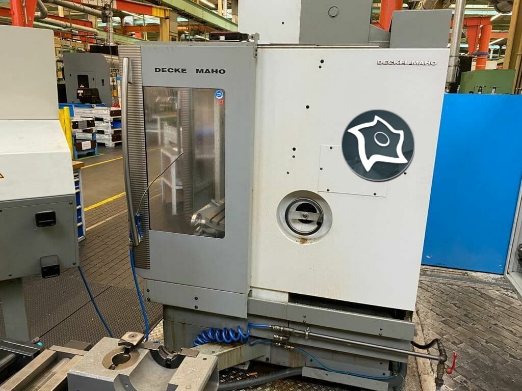 Вертикально-фрезерный станок с ЧПУ DMG Deckel Maho DMU 50 T-ID15680