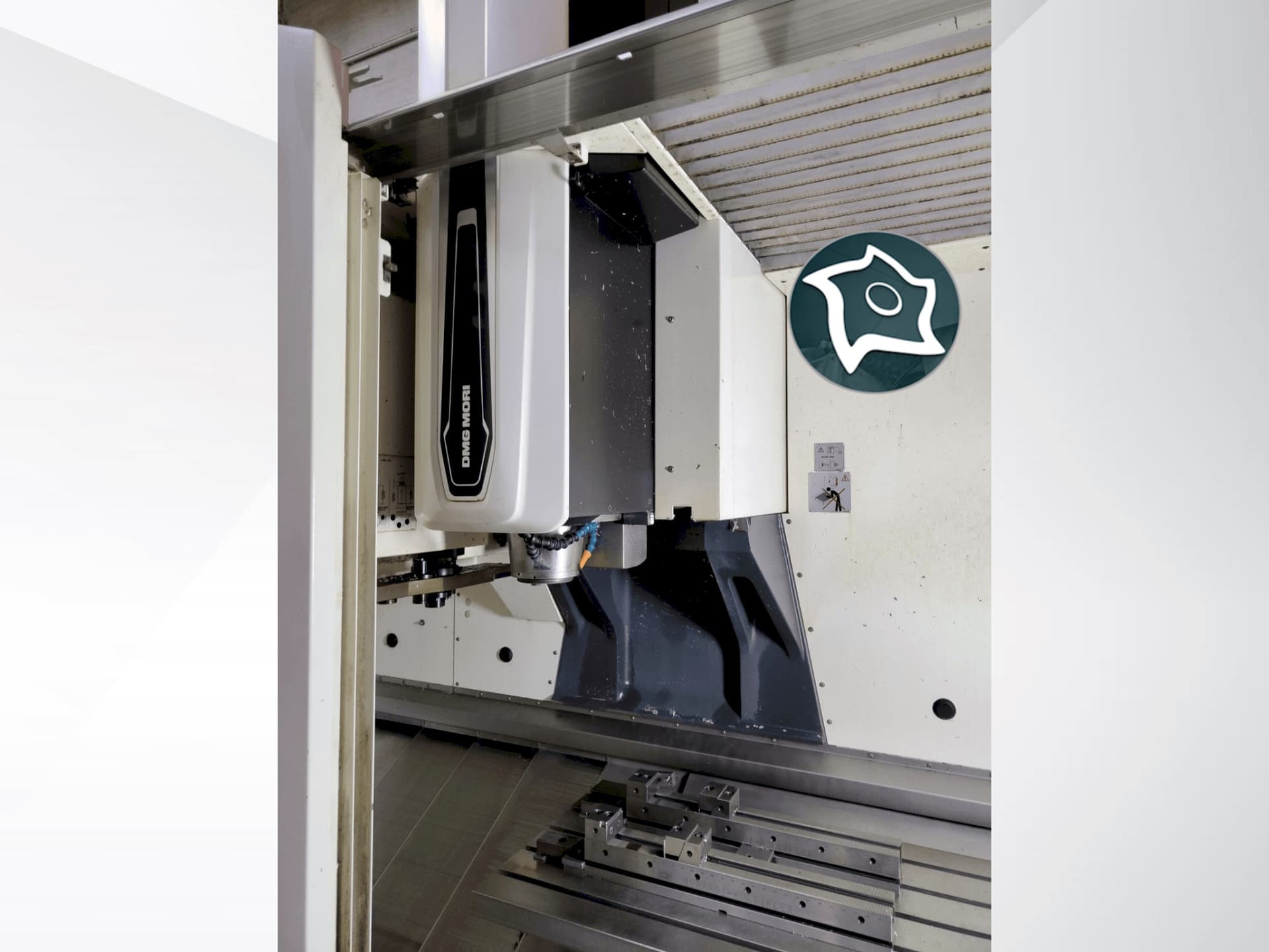 Вертикально-фрезерный станок с ЧПУ DMG MORI CMX 1100 V-ID16983