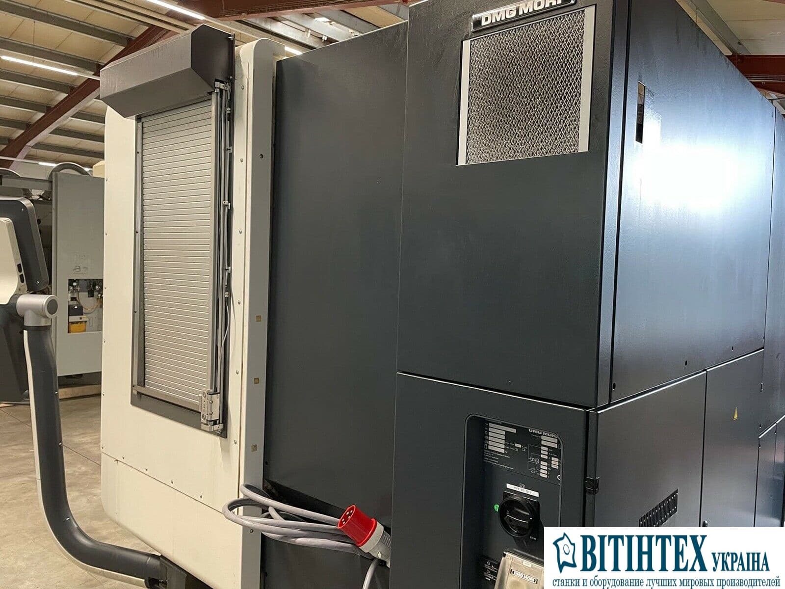 5-осевой фрезерный станок с ЧПУ DMG MORI DMU 50-ID15502