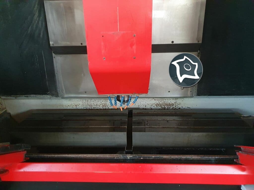 Вертикально-фрезерный станок с ЧПУ EMCO VMC 600-ID16083