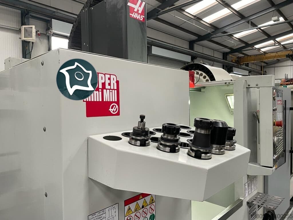 Вертикально-фрезерный станок с ЧПУ HAAS Super Mini Mill-ID16764