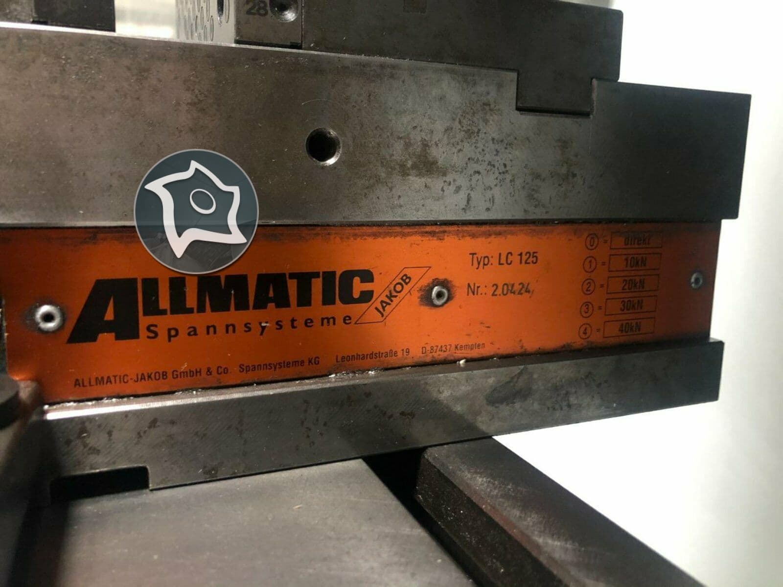 Вертикально-фрезерный станок с ЧПУ HAAS TM 1-ID14779