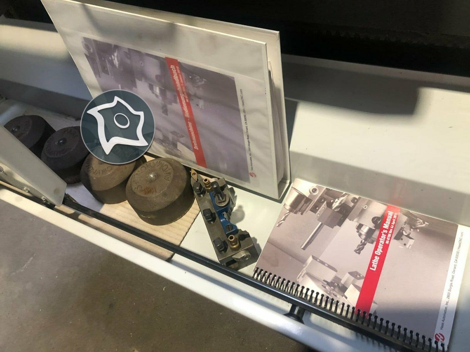 Вертикально-фрезерный станок с ЧПУ HAAS TM 1-ID14779