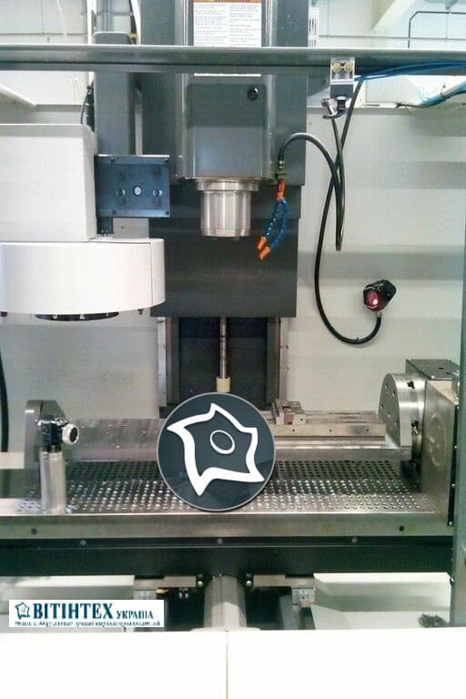 Вертикально-фрезерный станок с ЧПУ HAAS TM-2P-ID15467