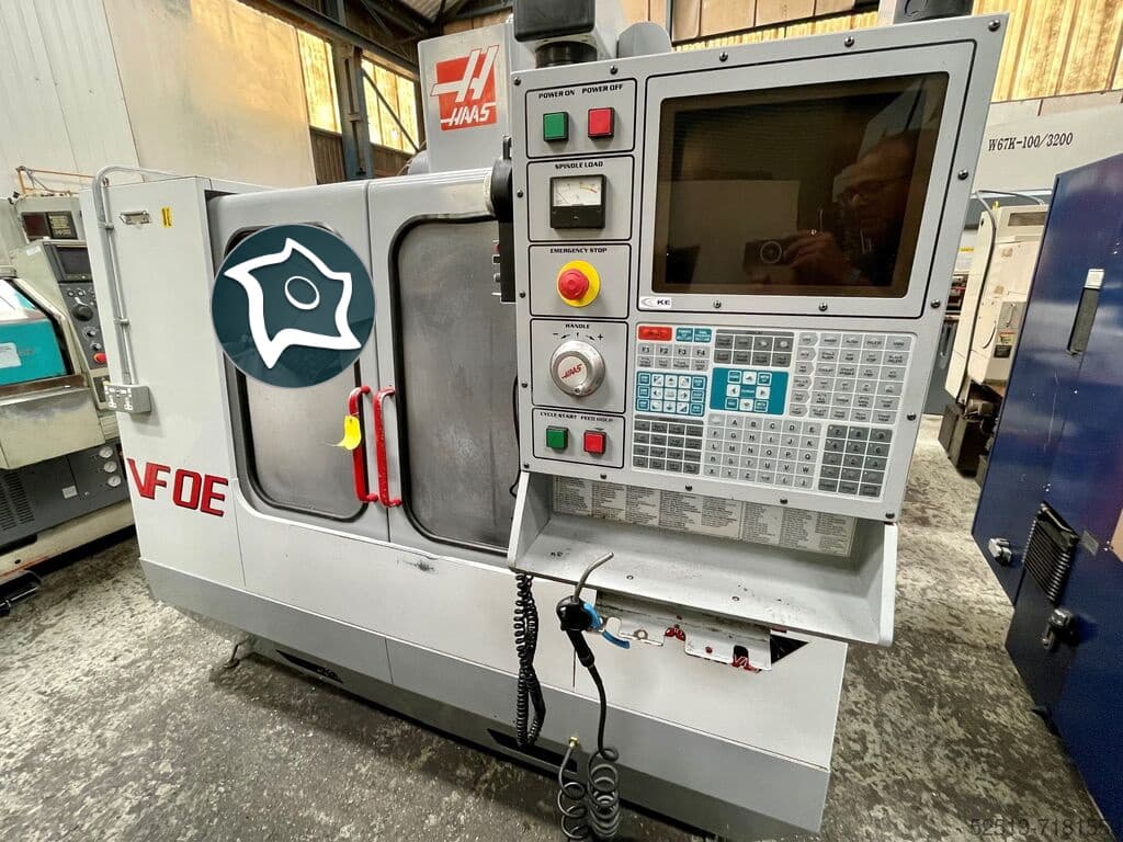 Вертикально-фрезерный станок с ЧПУ HAAS VF-0E-ID16762