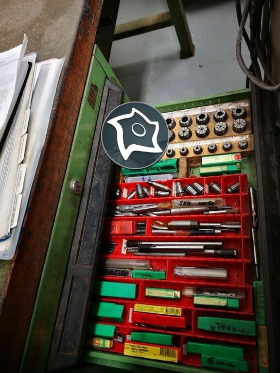 Вертикально-фрезерный станок с ЧПУ HAAS VF 1-ID14319