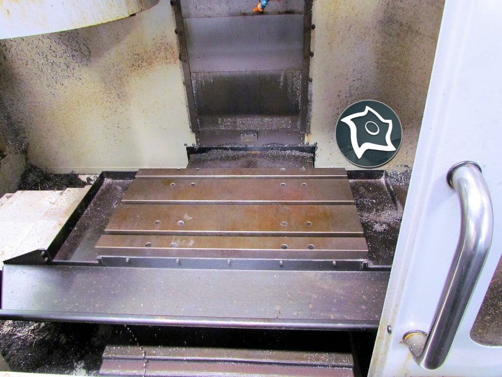 Вертикально-фрезерный станок с ЧПУ HAAS VF-1-ID15915