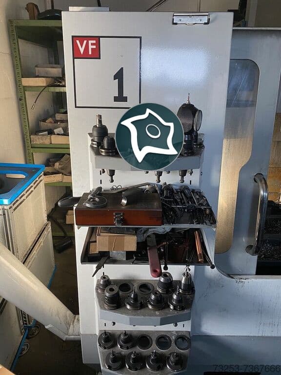 Вертикально-фрезерный станок с ЧПУ HAAS VF-1-ID16722