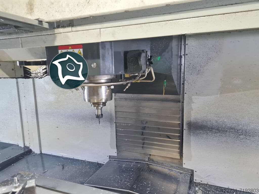 Вертикально-фрезерный станок с ЧПУ HAAS VF 11/50-ID16734