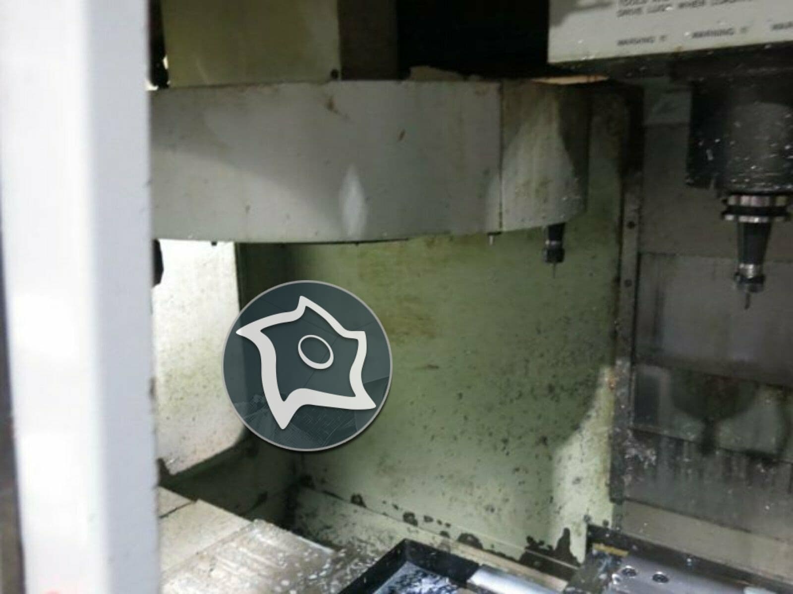 Вертикально-фрезерный станок с ЧПУ Haas VF 2-ID14224