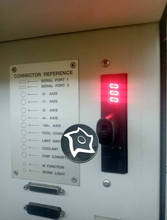 Вертикально-фрезерный станок с ЧПУ HAAS VF-2-ID15967