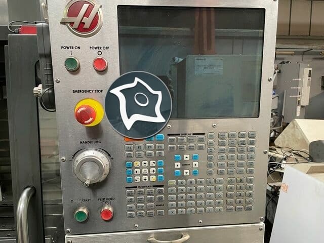 Вертикально-фрезерный станок с ЧПУ HAAS VF-2 SS-ID14694
