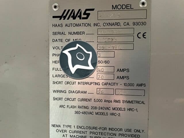 Вертикально-фрезерный станок с ЧПУ HAAS VF-2 SS-ID14694