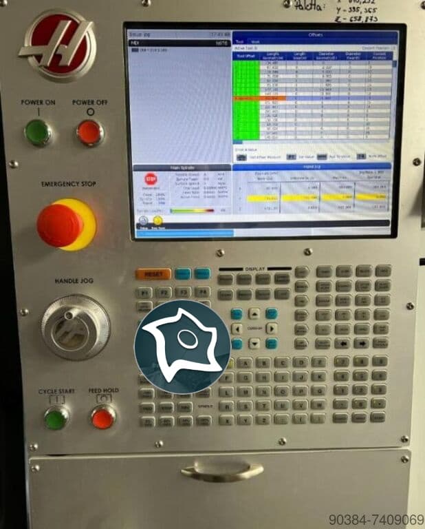 Вертикально-фрезерный станок с ЧПУ HAAS VF-3-ID16726