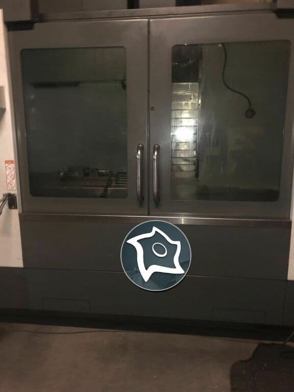 Вертикально-фрезерный станок с ЧПУ HAAS VF 3 SS-ID16540