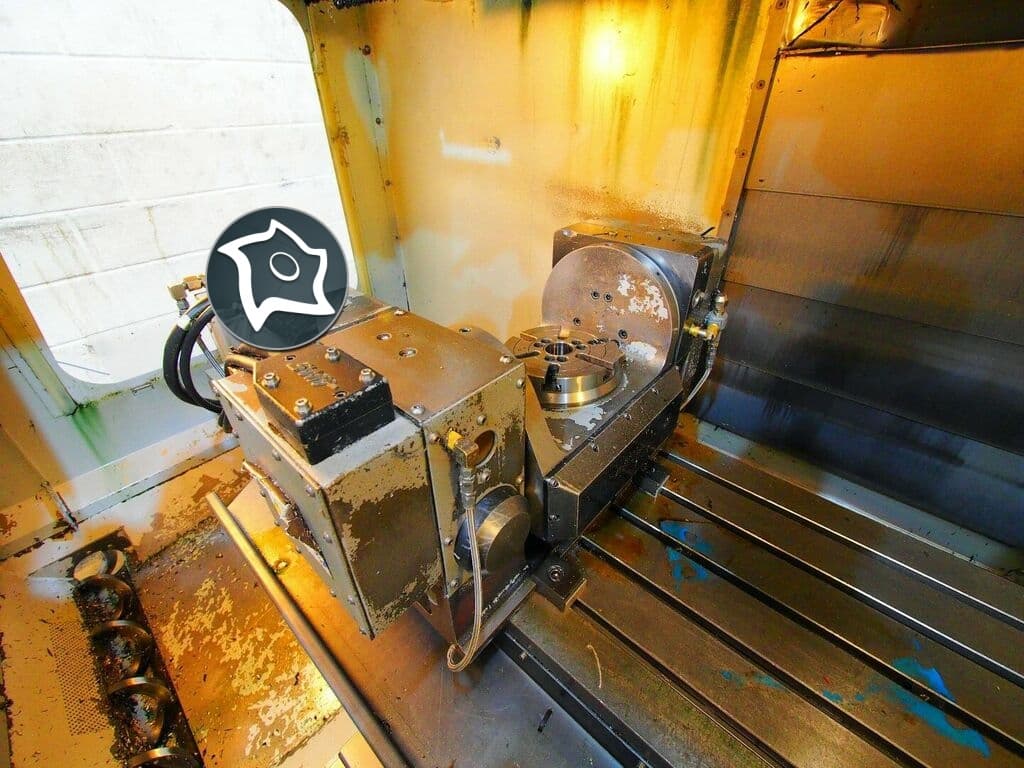 Вертикально-фрезерный станок с ЧПУ HAAS VF-3 SS-ID15472