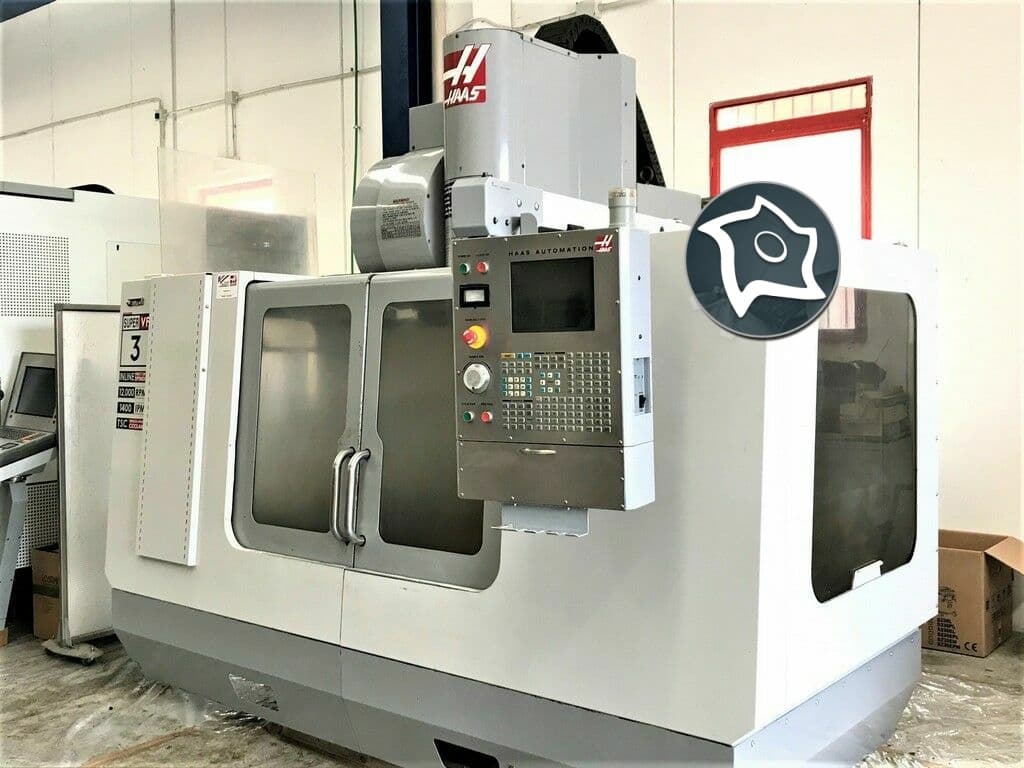 Вертикально-фрезерный станок с ЧПУ HAAS VF 3 SS-ID15551