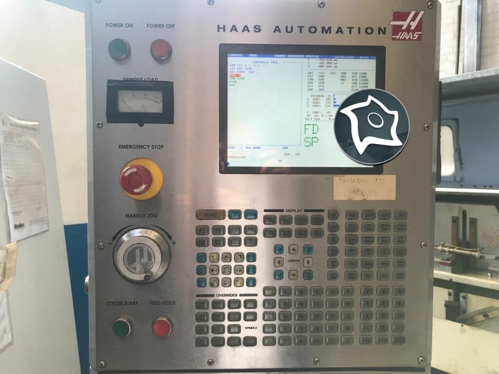 Вертикально-фрезерный станок с ЧПУ HAAS VF 3 SS-ID15551