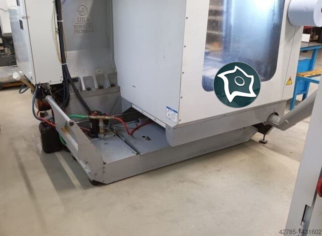 Вертикально-фрезерный станок с ЧПУ HAAS VF 4 DHE-ID16773