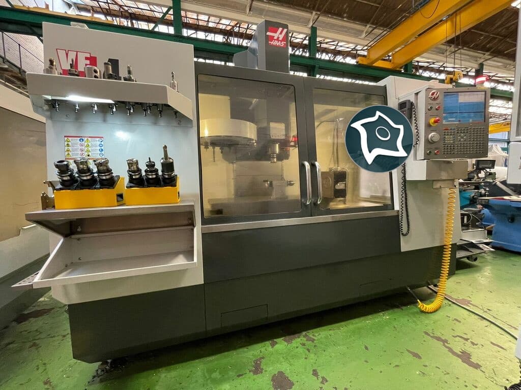 Вертикально-фрезерный станок с ЧПУ Haas VF-4-ID16677
