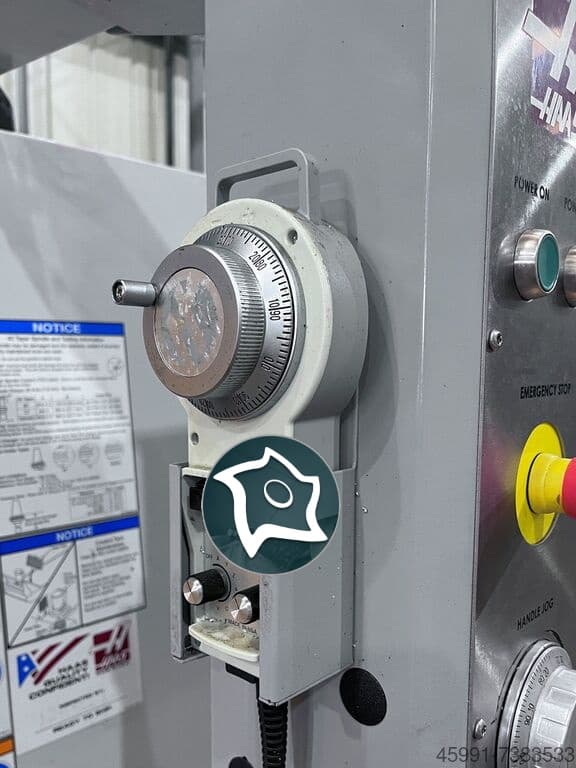 Вертикально-фрезерный станок с ЧПУ HAAS VF-4-ID16769