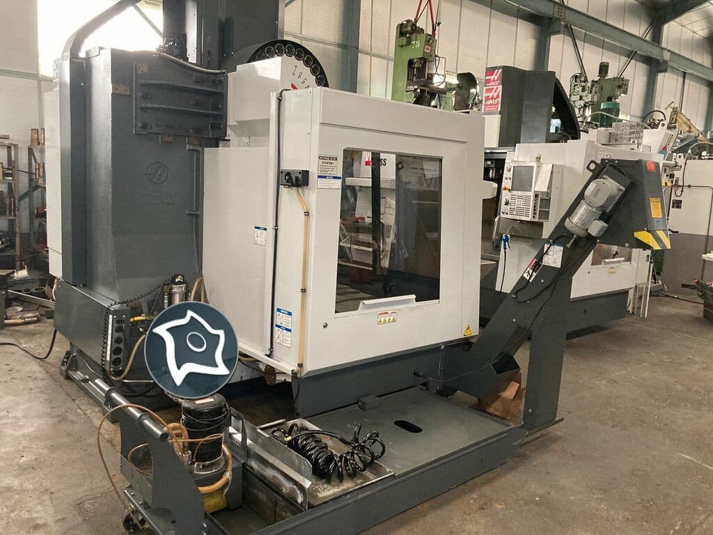 Вертикально-фрезерный станок с ЧПУ HAAS VF 4 SS-ID15636