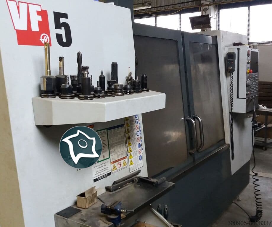 Вертикально-фрезерный станок с ЧПУ HAAS VF-5/40-ID16938