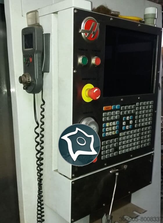 Вертикально-фрезерный станок с ЧПУ HAAS VF-5/40-ID16938