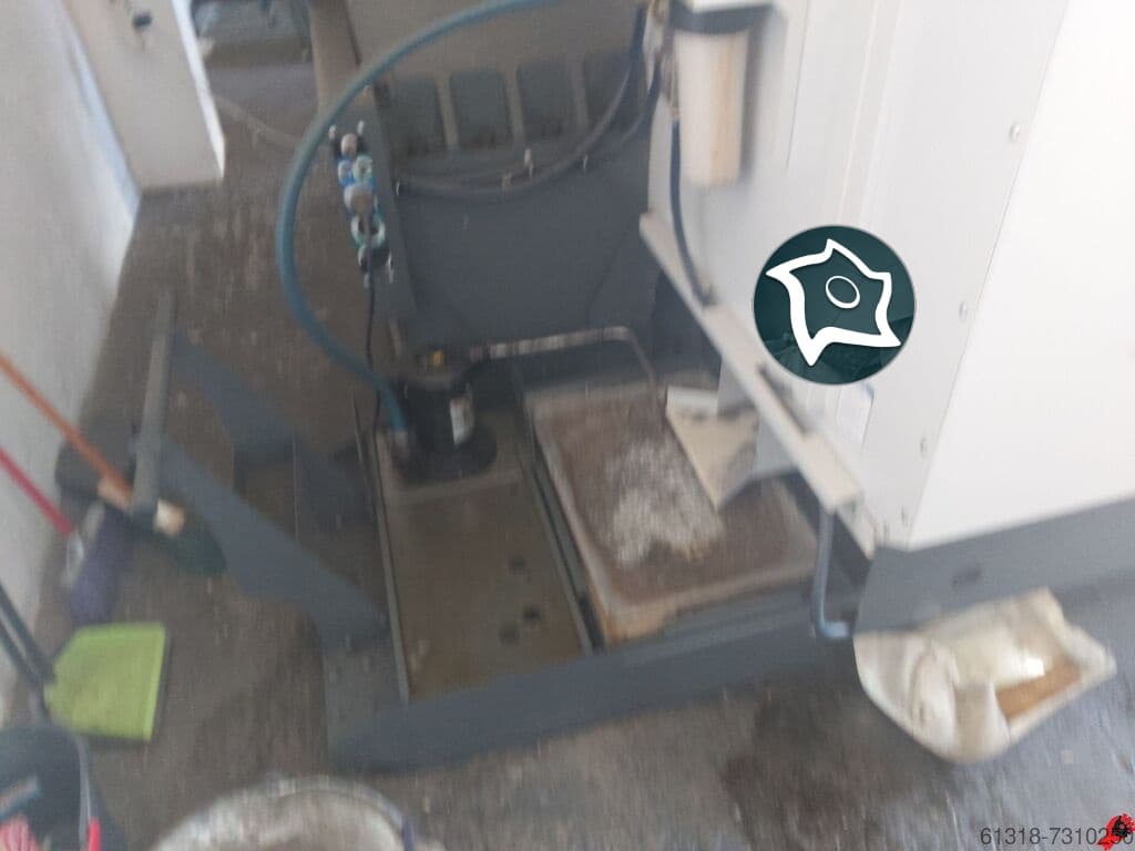 Вертикально-фрезерный станок с ЧПУ HAAS VM-3-ID16735