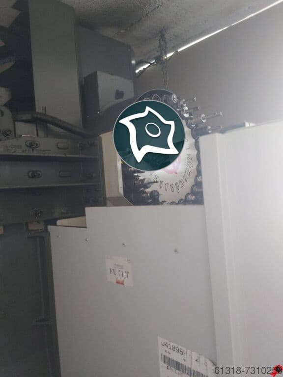 Вертикально-фрезерный станок с ЧПУ HAAS VM-3-ID16735