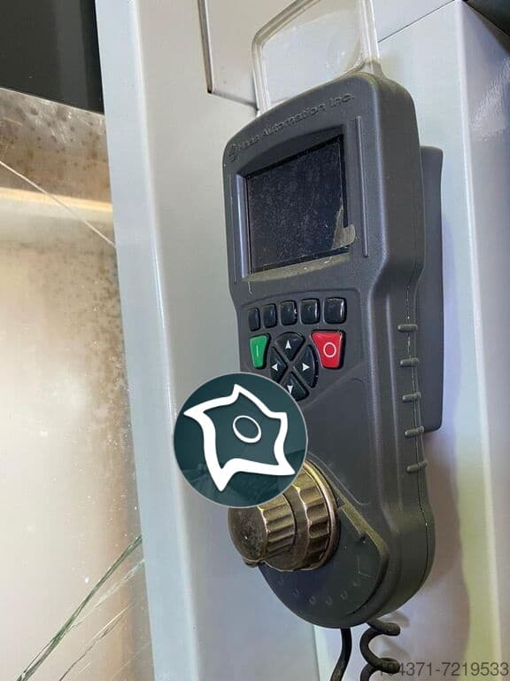 Вертикально-фрезерный станок с ЧПУ HAAS VM-3-ID16736