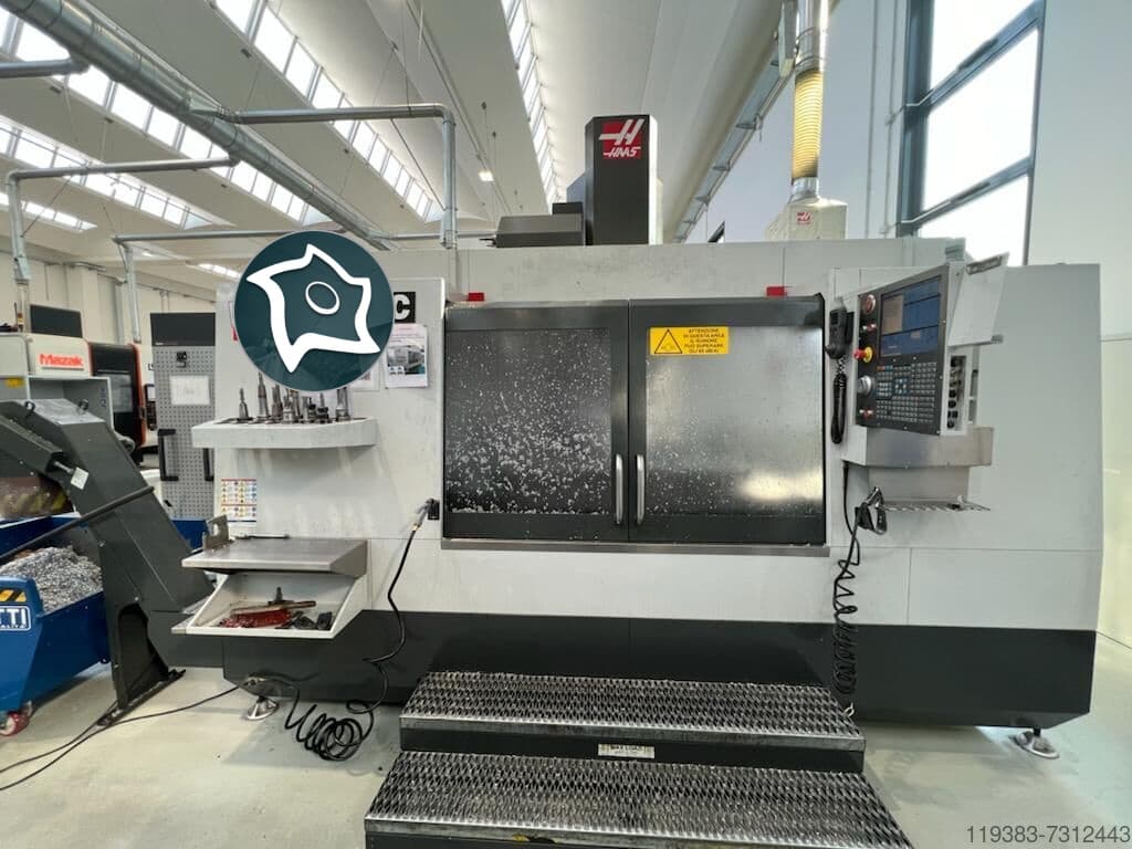 Вертикально-фрезерный станок с ЧПУ HAAS VM-6-ID16724