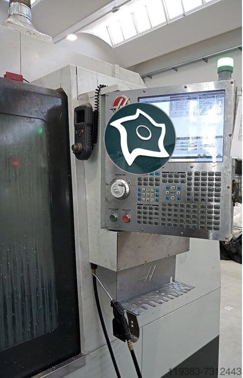 Вертикально-фрезерный станок с ЧПУ HAAS VM-6-ID16724