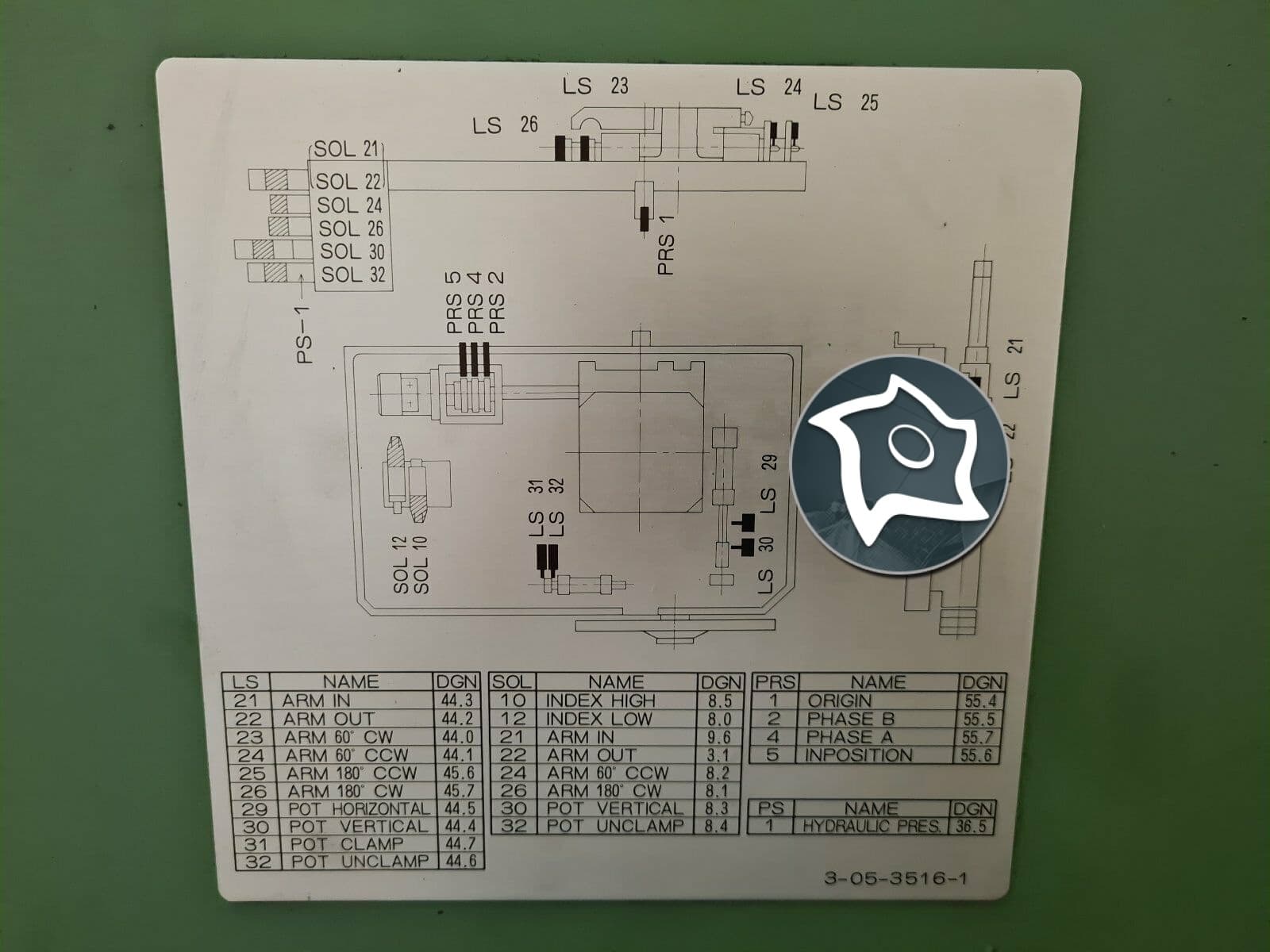 Вертикально-фрезерный станок с ЧПУ Hamai 3VA-ID13225