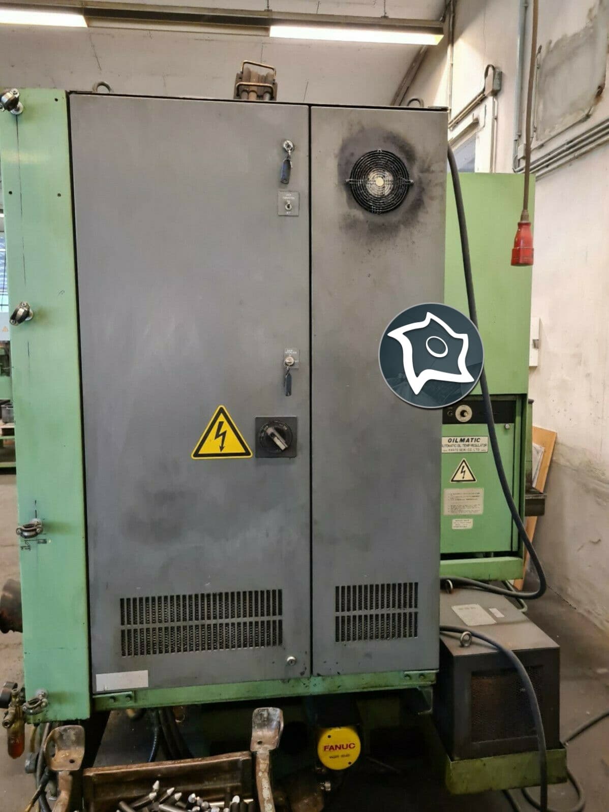 Вертикально-фрезерный станок с ЧПУ Hamai 3VA-ID13225