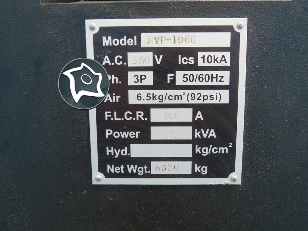 Вертикально-фрезерный станок с ЧПУ Hartford MVP-1060-ID15285