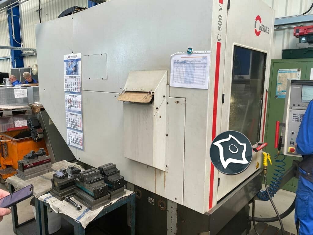 Вертикально-фрезерный станок с ЧПУ Hermle C 500 V-ID16238