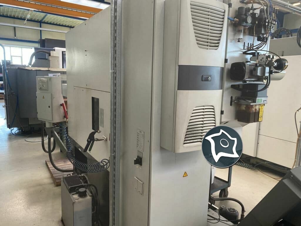 Вертикально-фрезерный станок с ЧПУ Hermle C 500 V-ID16238