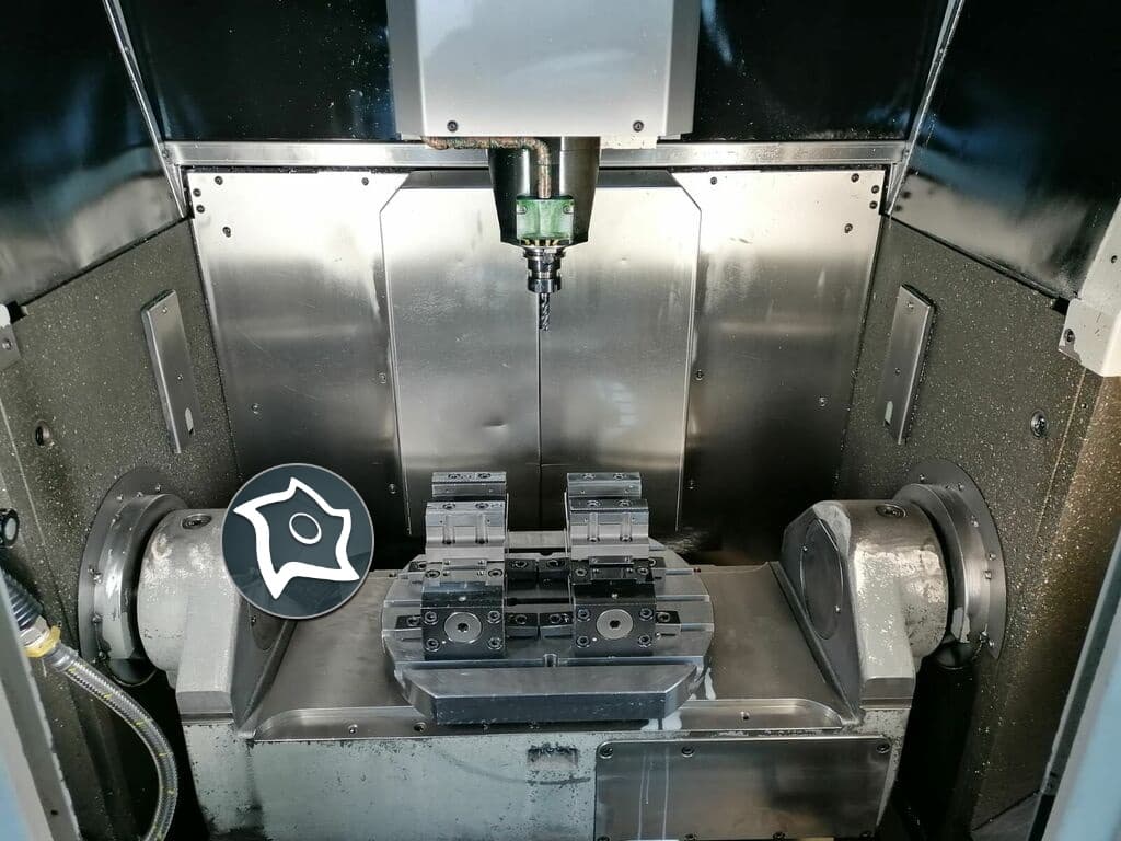 Вертикально-фрезерный станок с ЧПУ HERMLE C 600 U-ID15589