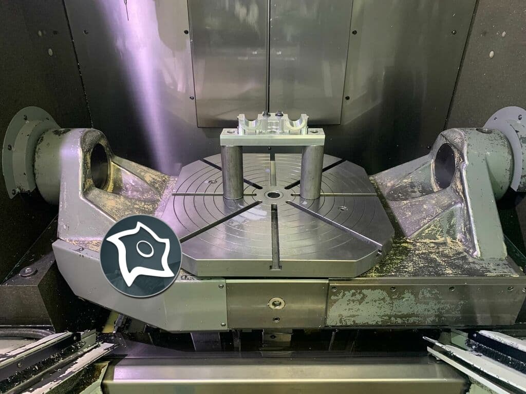 Вертикально-фрезерный станок с ЧПУ HERMLE C 800 U-ID15089