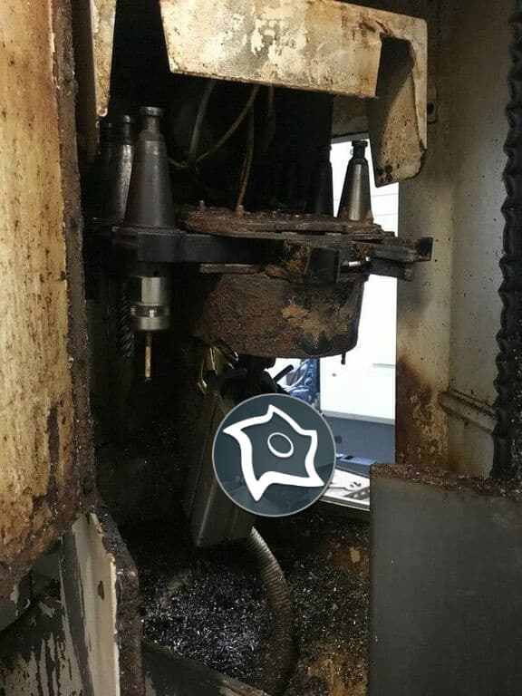 Вертикально-фрезерный станок с ЧПУ HERMLE U 740-ID15622